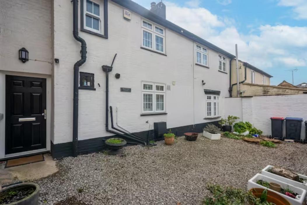 Two Bedroom Private Cottage With Private Parking Just By The Sea Herne Bay Exterior foto